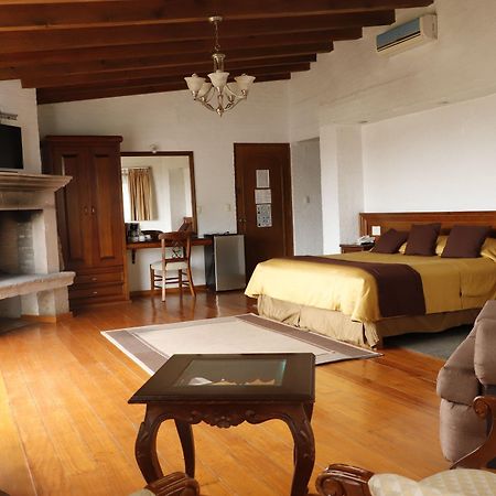 Hotel Casa De La Loma à Morelia Extérieur photo