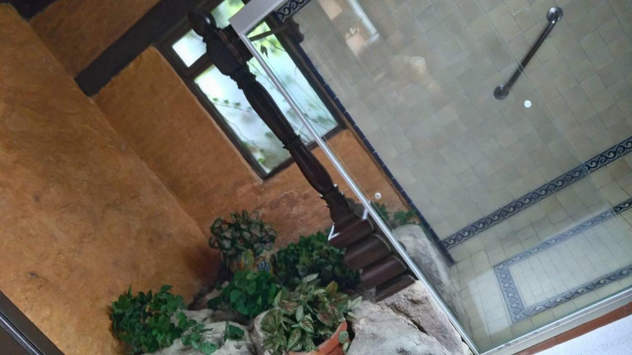 Hotel Casa De La Loma à Morelia Extérieur photo